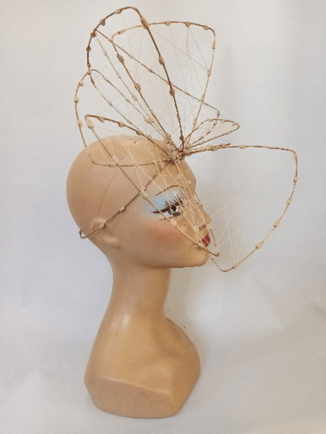 Chapeau femme avant-garde unique mariage mariée