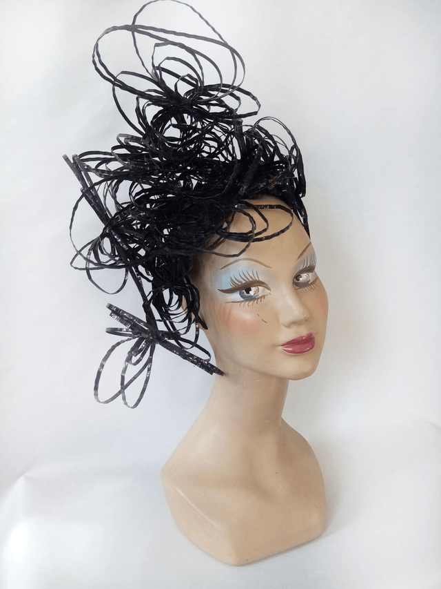 Chapeau femme mariage noir avant-garde bibi cérémonie gala
