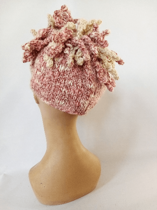 Bonnet femme rose fantaisie laine