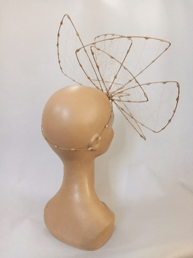 Chapeau femme avant-garde unique mariage mariée