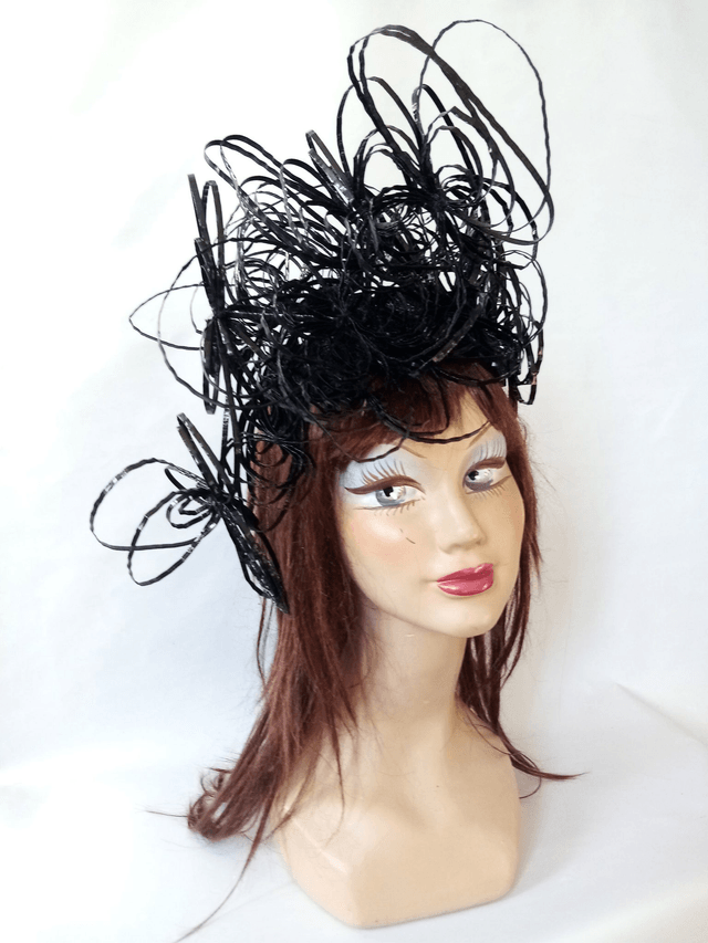 Chapeau femme mariage noir avant-garde bibi cérémonie gala