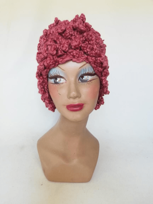 Bonnet  cagoule rose en laine vintage 2000 chapeau hiver Mlle 3bis