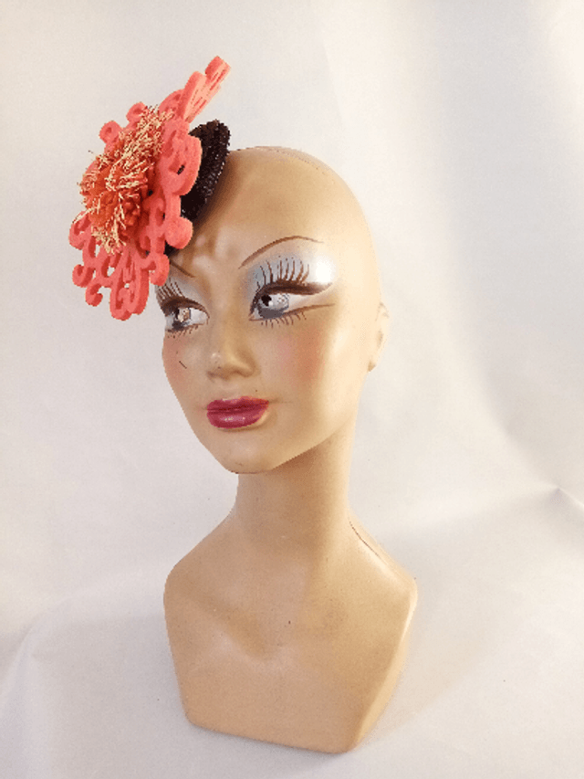 Chapeau femme mariage cocktail orange